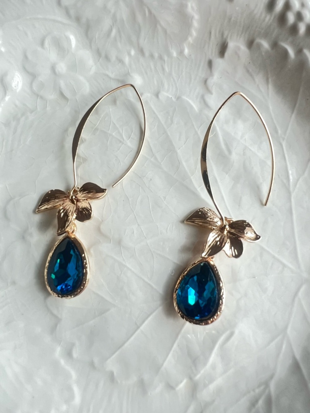 Gold Floral Drop Earrings with Deep Blue Teardrop Stones R378